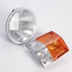 画像14: ハイエース丸目キットフェイスチェンジ (14)